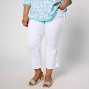 Belle by Kim Gravel Pet TripleLuxe Twill Got it Braid Crop Jean White Petite 12